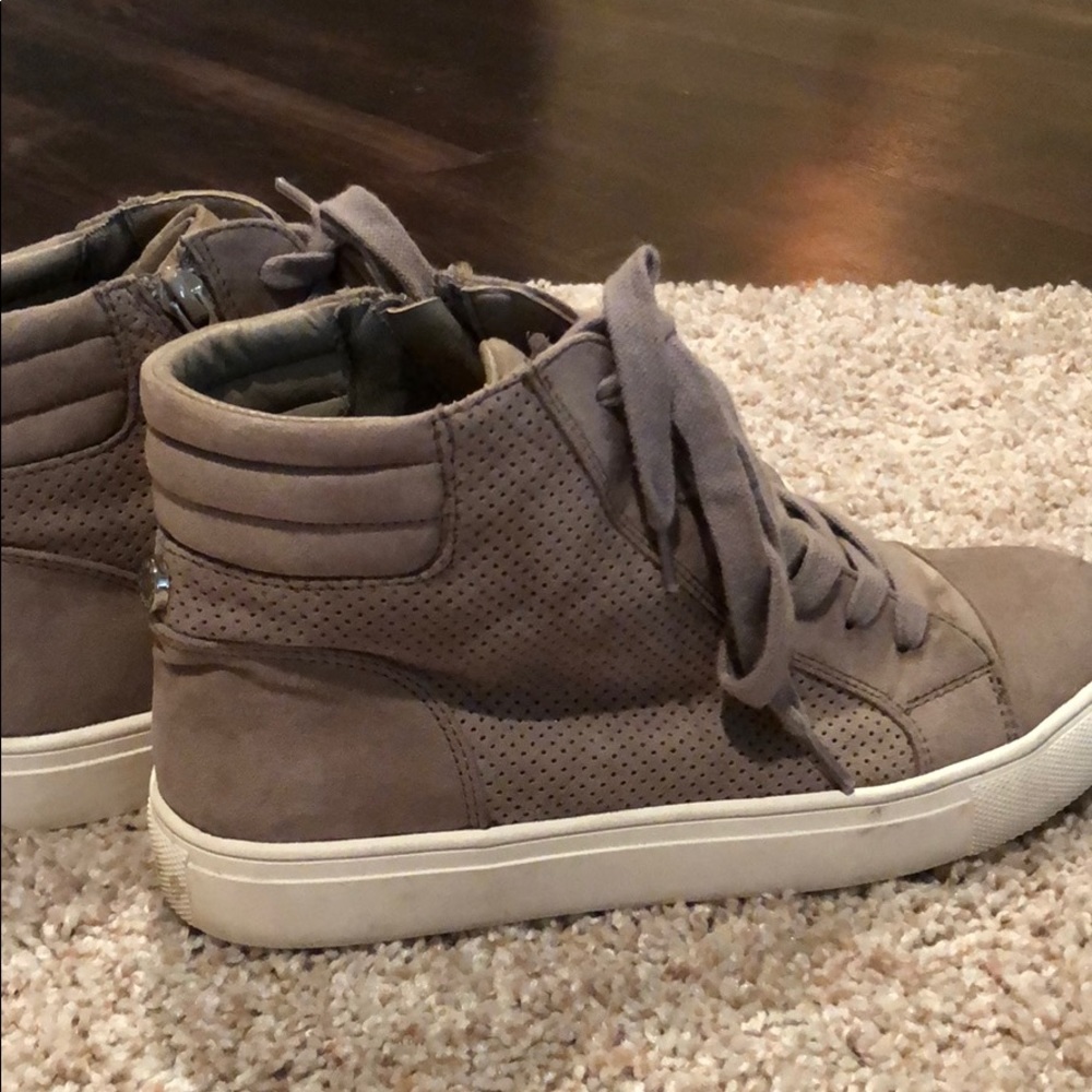 Steve Madden High top sneakers